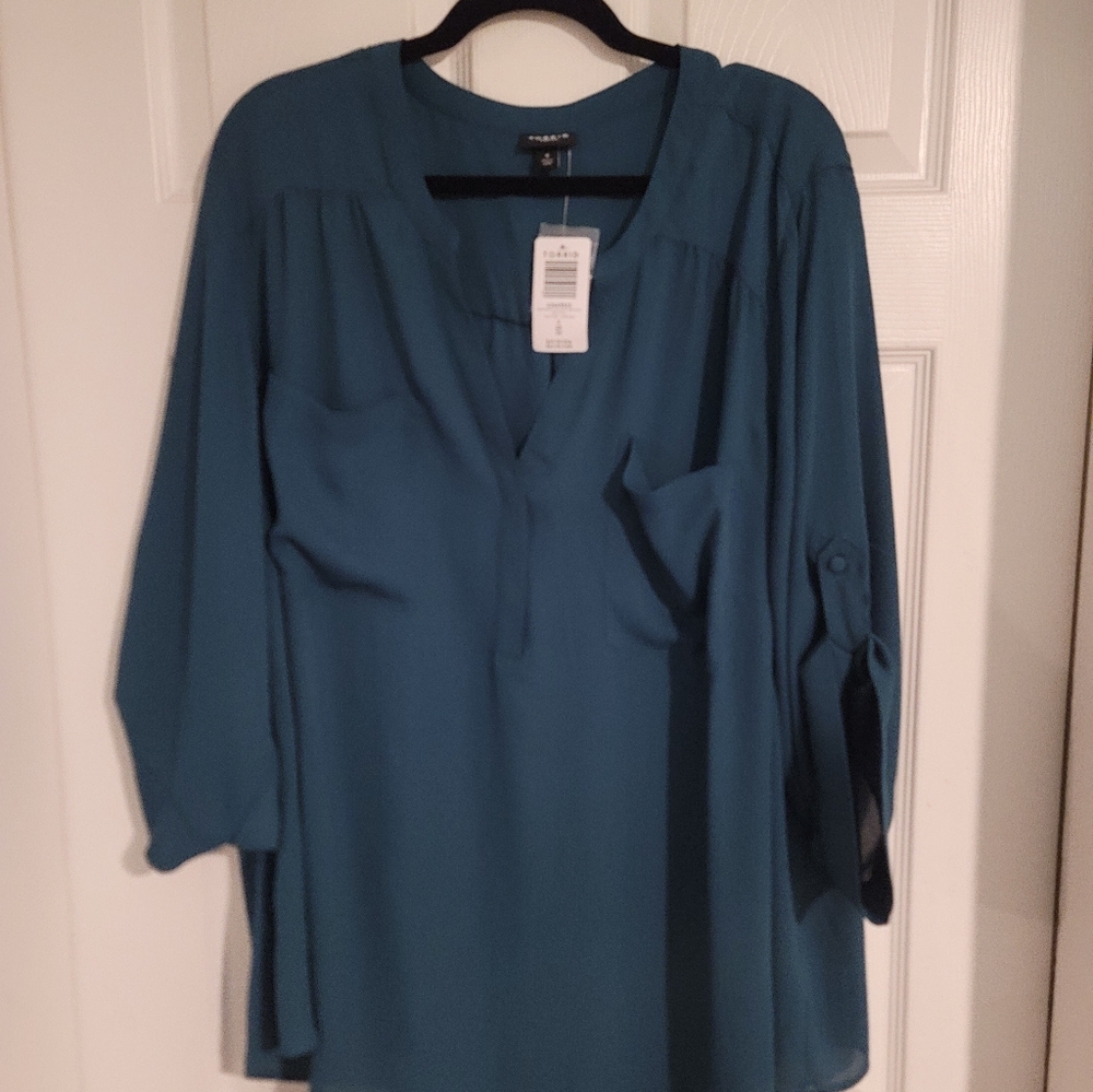 Torrid NWT Size 4 Harper Georgette 3/4 Sleeve Teal V-Neck Women's Top - Picture 4 of 6